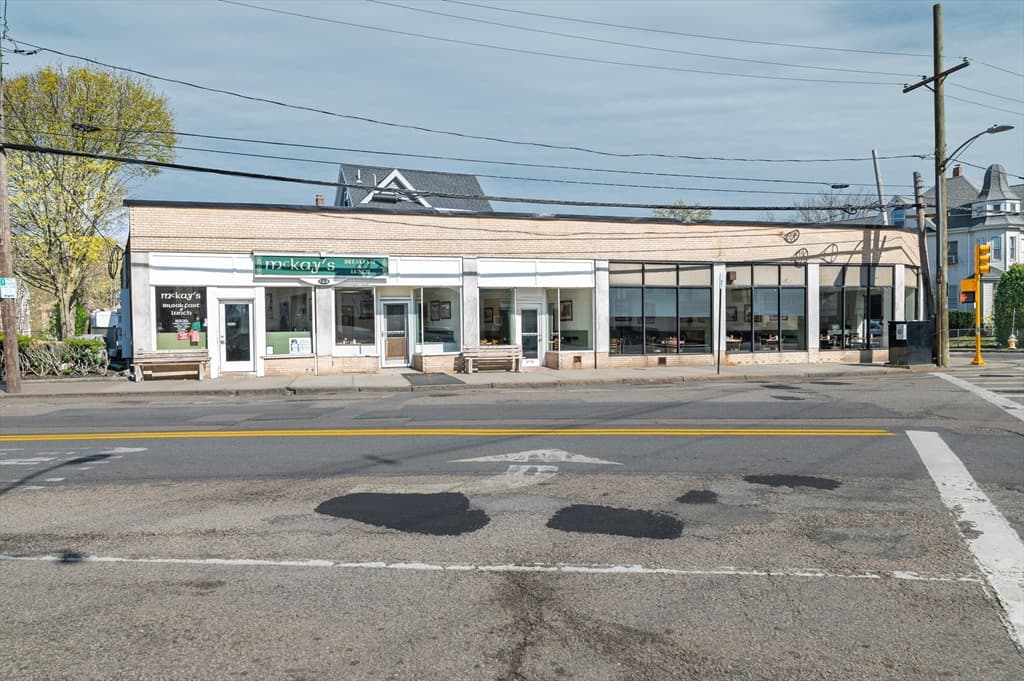144-152 Franklin St, Quincy MA 02169 photo 2