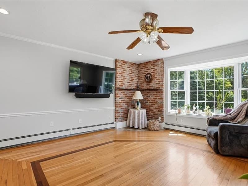 189 Holden St, Holden MA 01520 photo 14