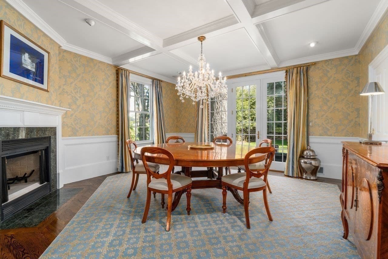 Single Family Residence at 22 Plymouth Road, Wellesley MA 02481, photo 11 of 37