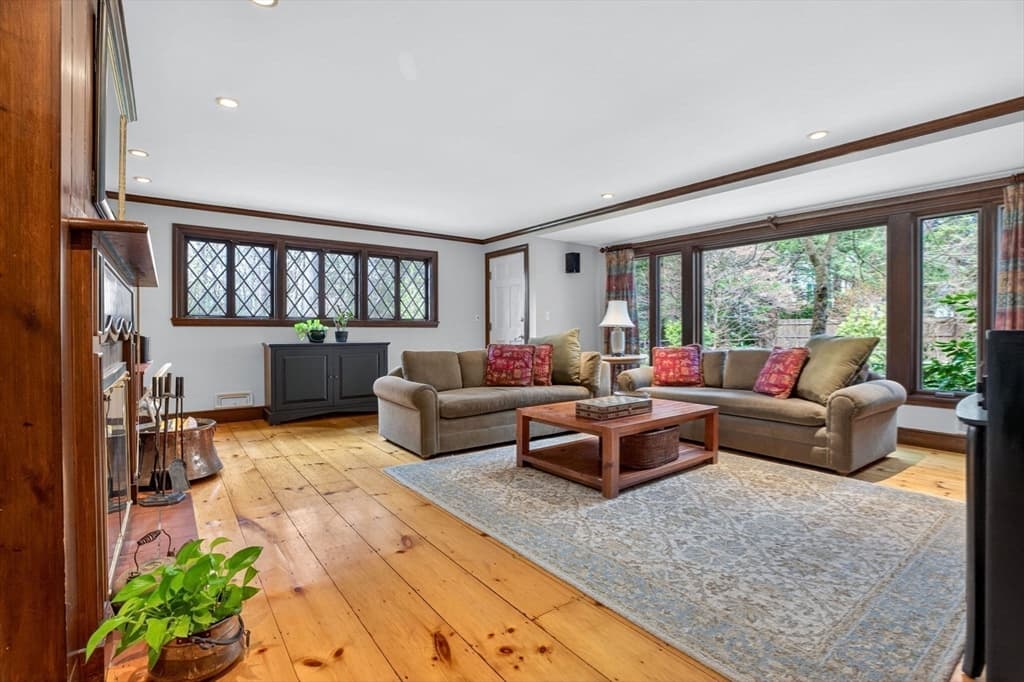 Single Family Residence at 8 Buttercup Ln, Dover MA 02030, Dover, photo 14 of 40