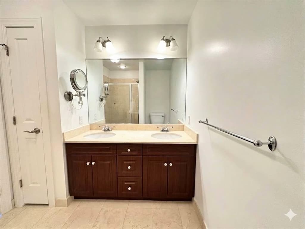 Condominium at 629 Hammond Street # E205, Brookline MA 02467, photo 7 of 16
