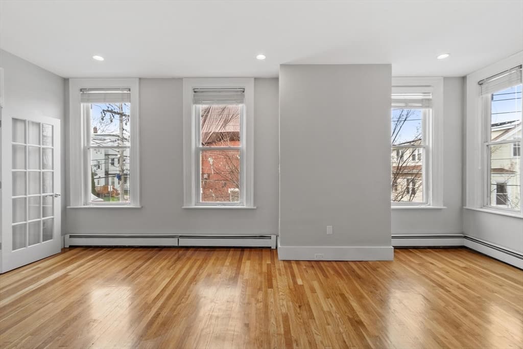 Condominium at 126 Washington Ave # 2, Chelsea MA 02150, Chelsea, photo 6 of 20