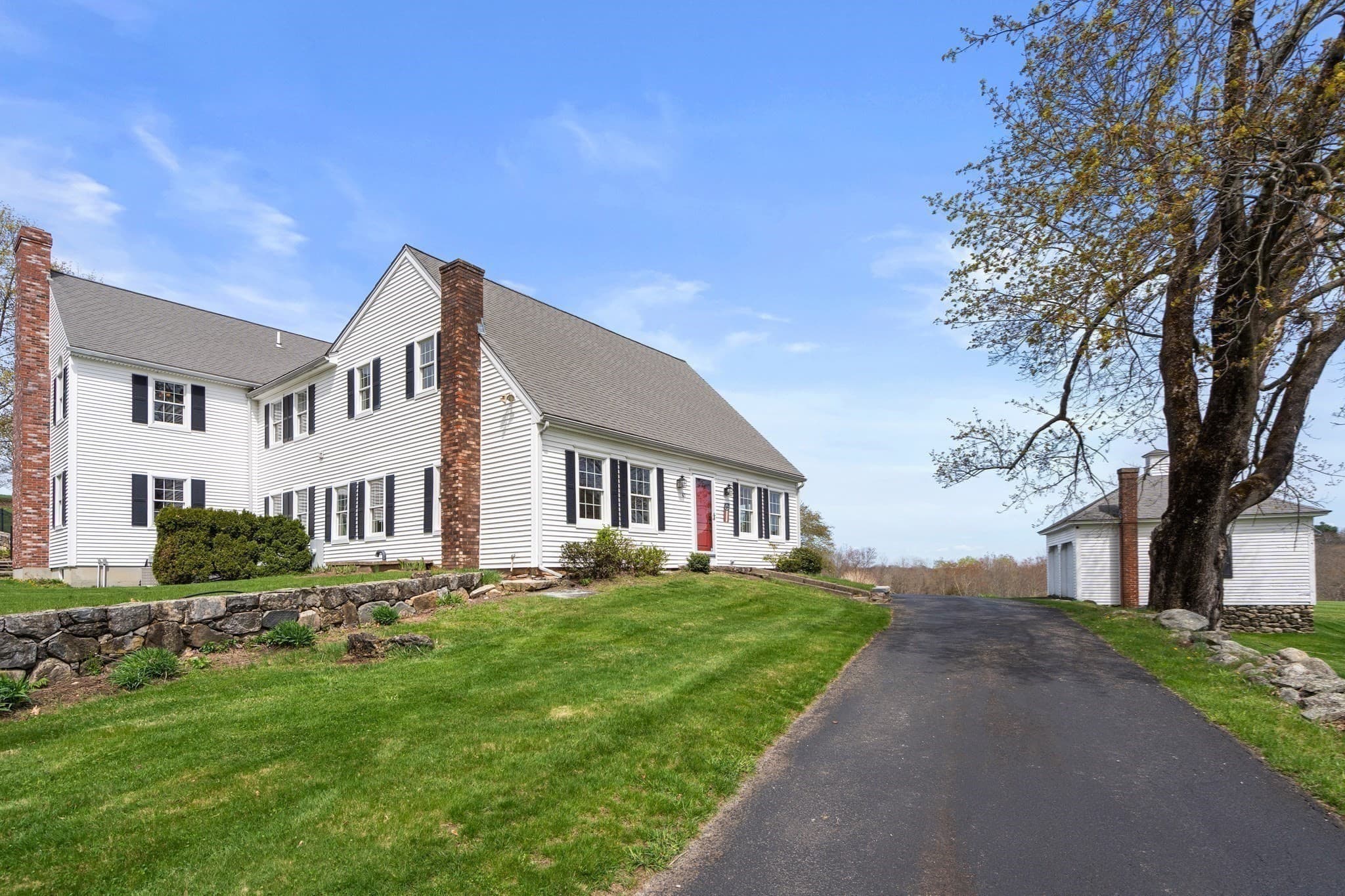 Farm at 63 Uxbridge Rd, Sutton MA 01590, photo 4 of 42