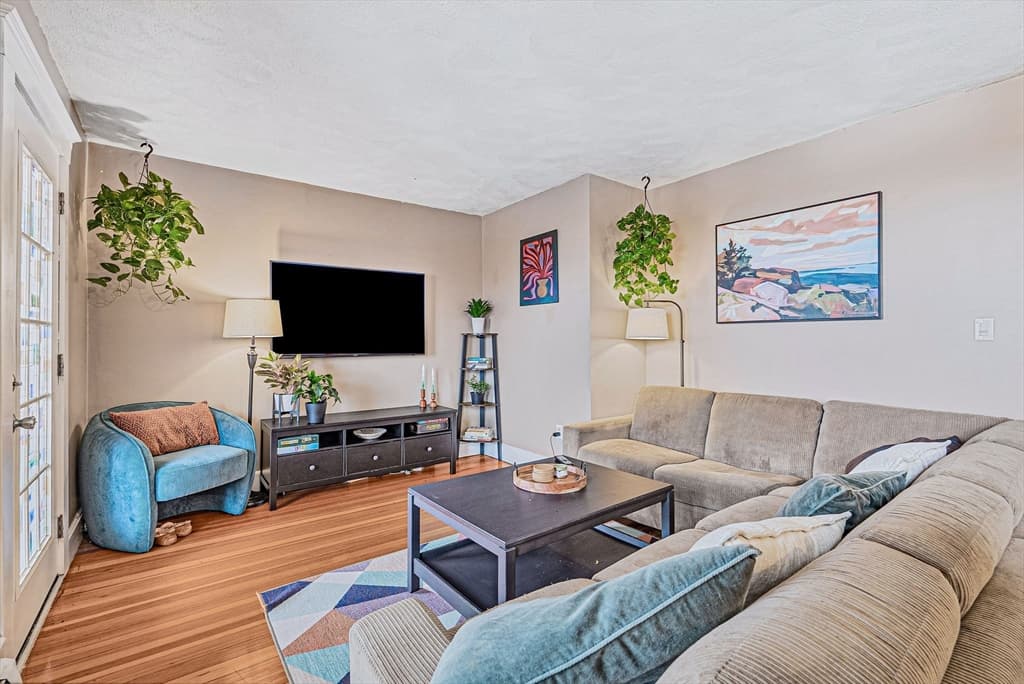 Condominium at 25 South Street # 4, Boston MA 02135, photo 12 of 31