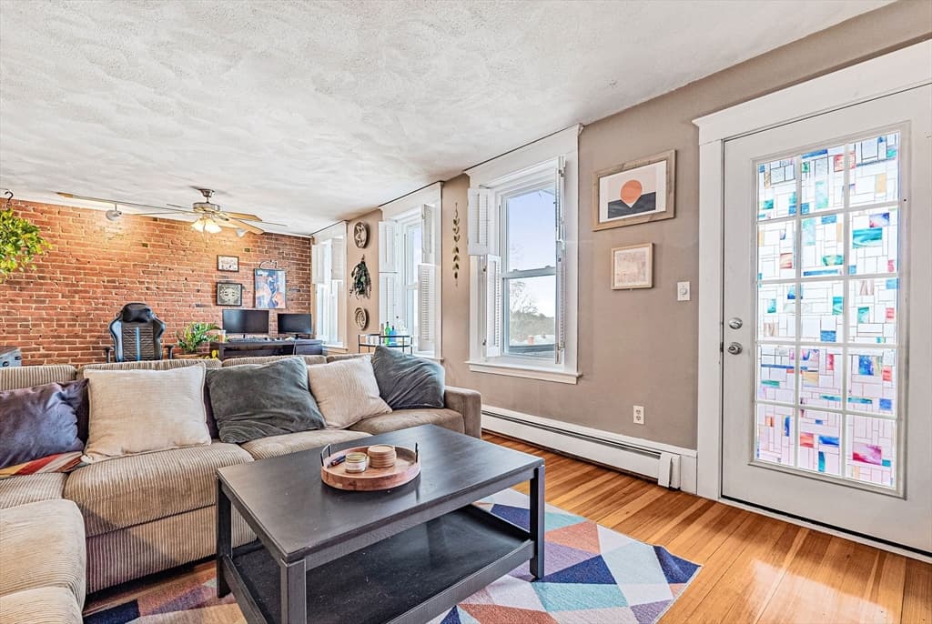 Condominium at 25 South Street # 4, Boston MA 02135, photo 14 of 31
