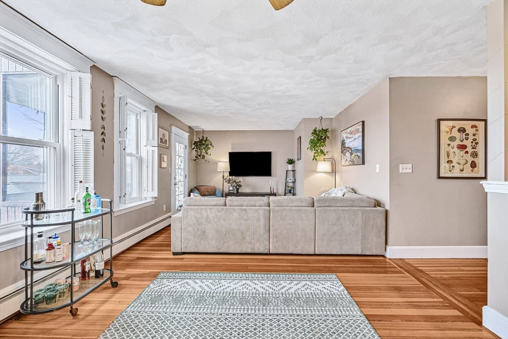 Condominium at 25 South Street # 4, Boston MA 02135, photo 11 of 31