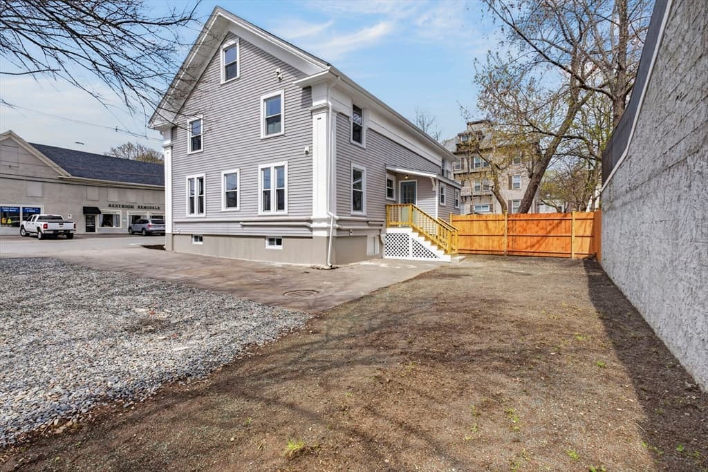 10 Hammatt St # 10, Ipswich MA 01938 photo 27