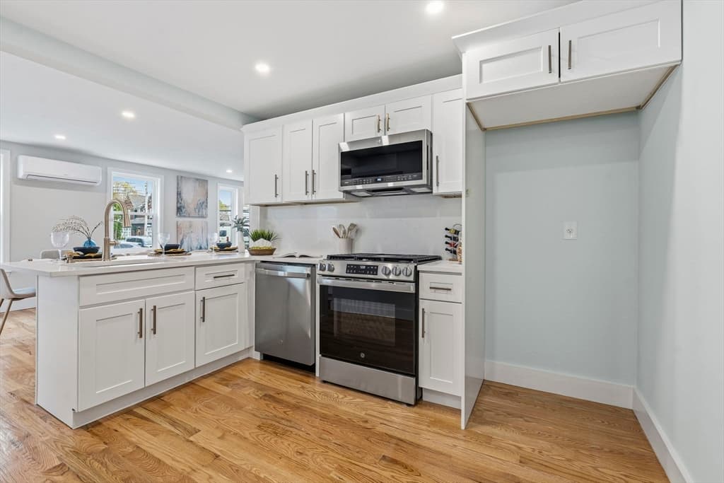 10 Hammatt St # 10, Ipswich MA 01938 photo 5