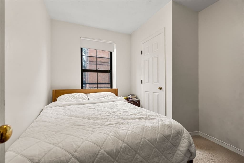 Condominium at 113 W Dedham St # 113, Boston MA 02118, photo 12 of 27