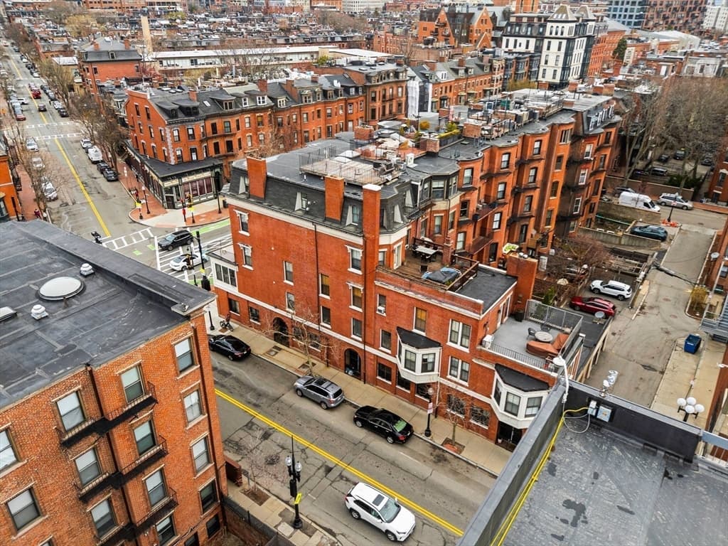 Condominium at 113 W Dedham St # 113, Boston MA 02118, photo 26 of 27