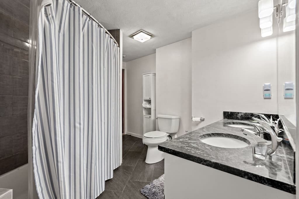 Condominium at 113 W Dedham St # 113, Boston MA 02118, photo 11 of 27