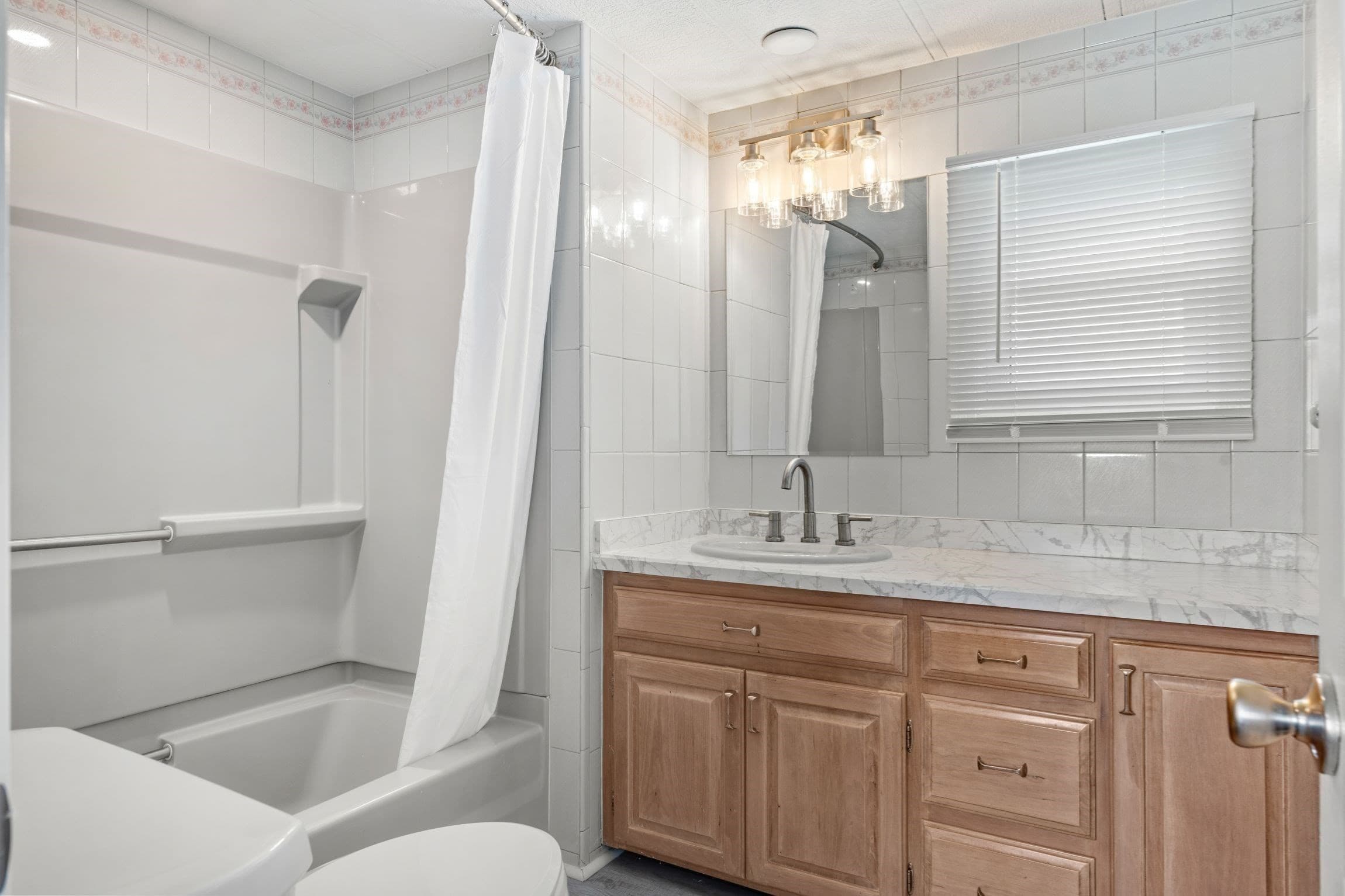 Mobile Home at 46 Louie Lane, Raynham MA 02767, Raynham, photo 22 of 32