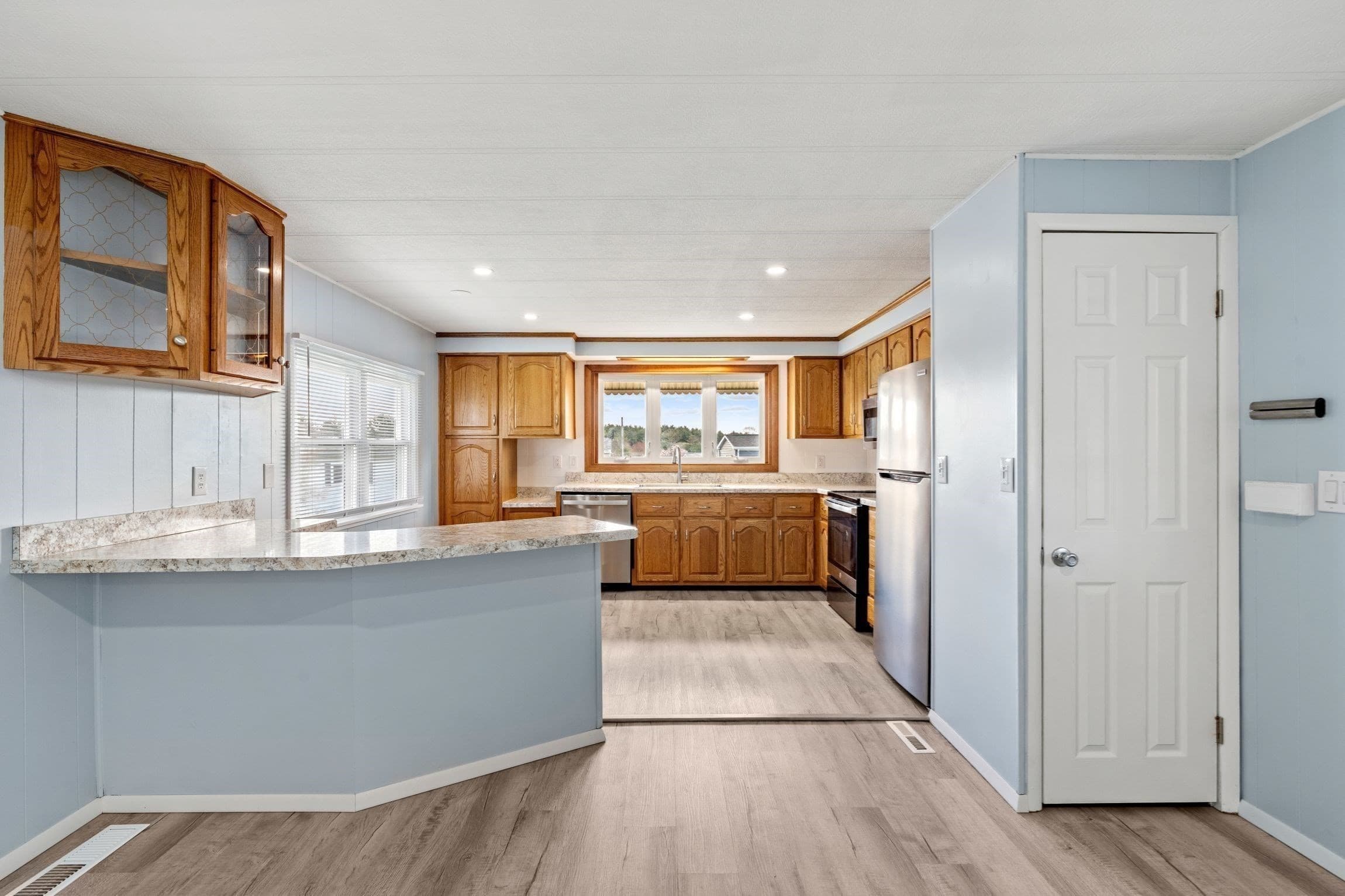 Mobile Home at 46 Louie Lane, Raynham MA 02767, Raynham, photo 11 of 32