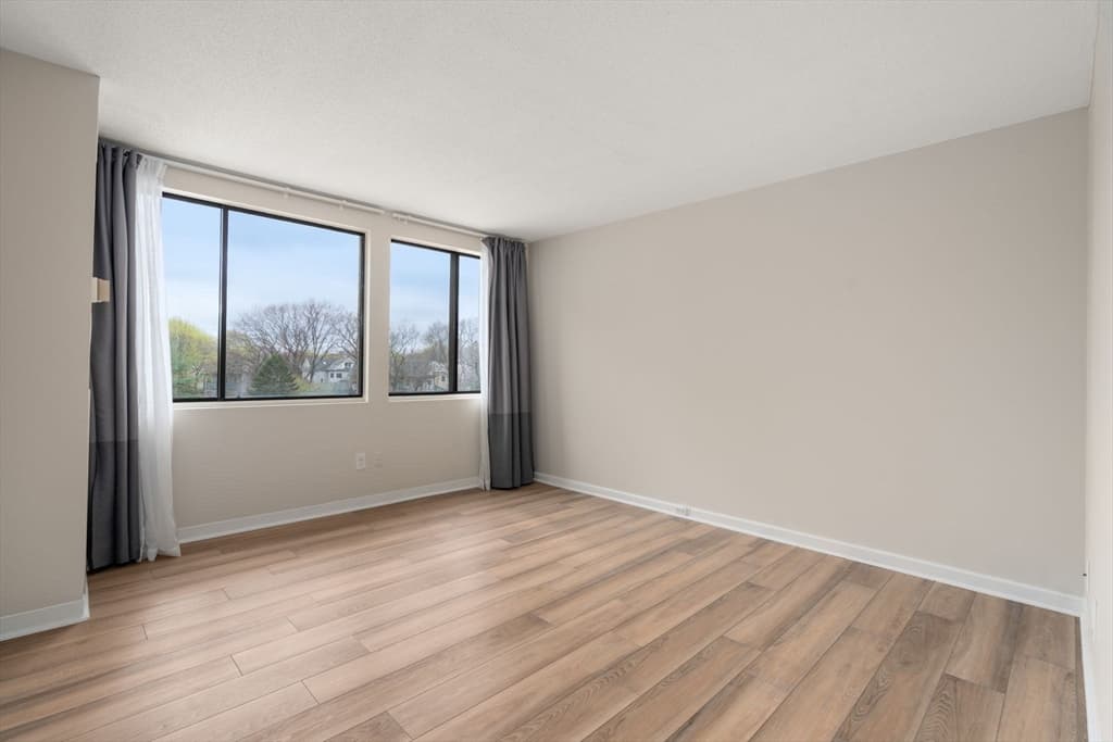 Condominium at 250 Hammond Pond Parkway # 609N, Newton MA 02467, Newton, photo 19 of 28