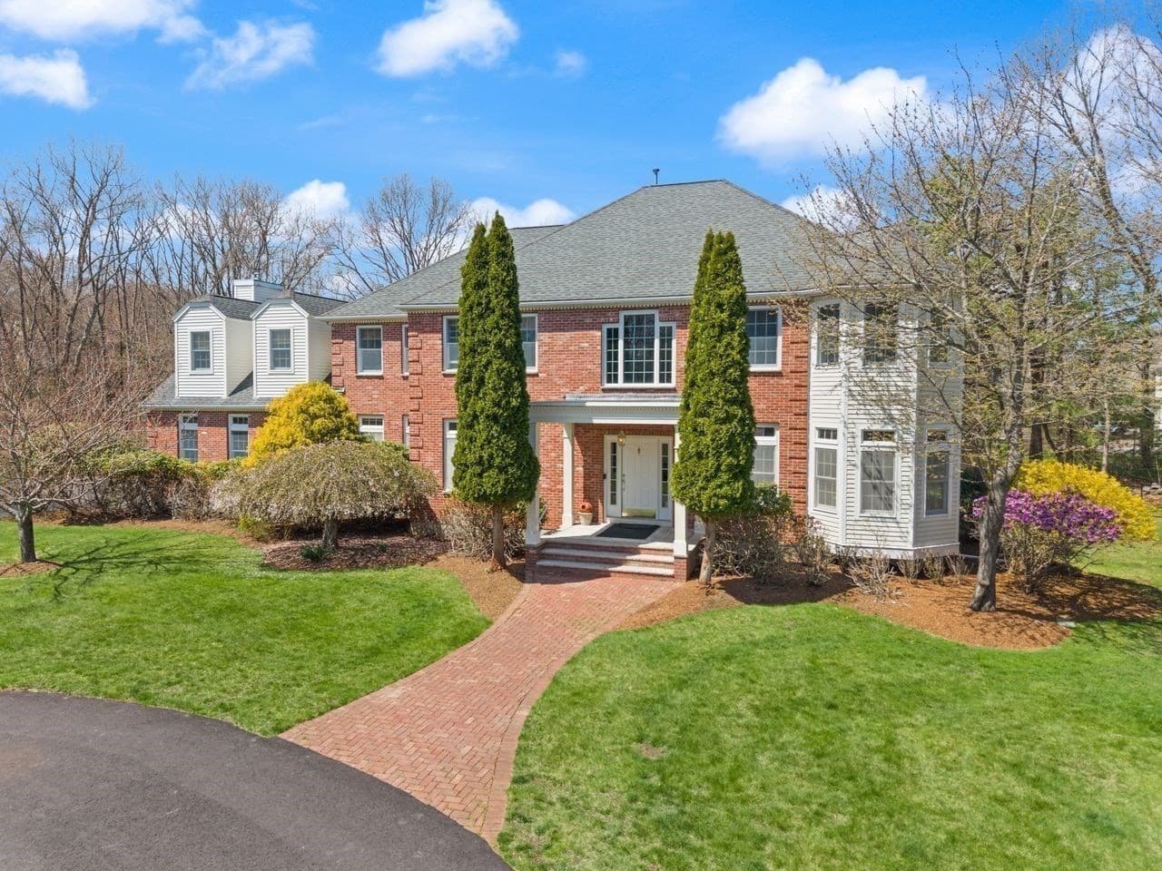 7 Dry Pond Rd, Sharon MA 02067