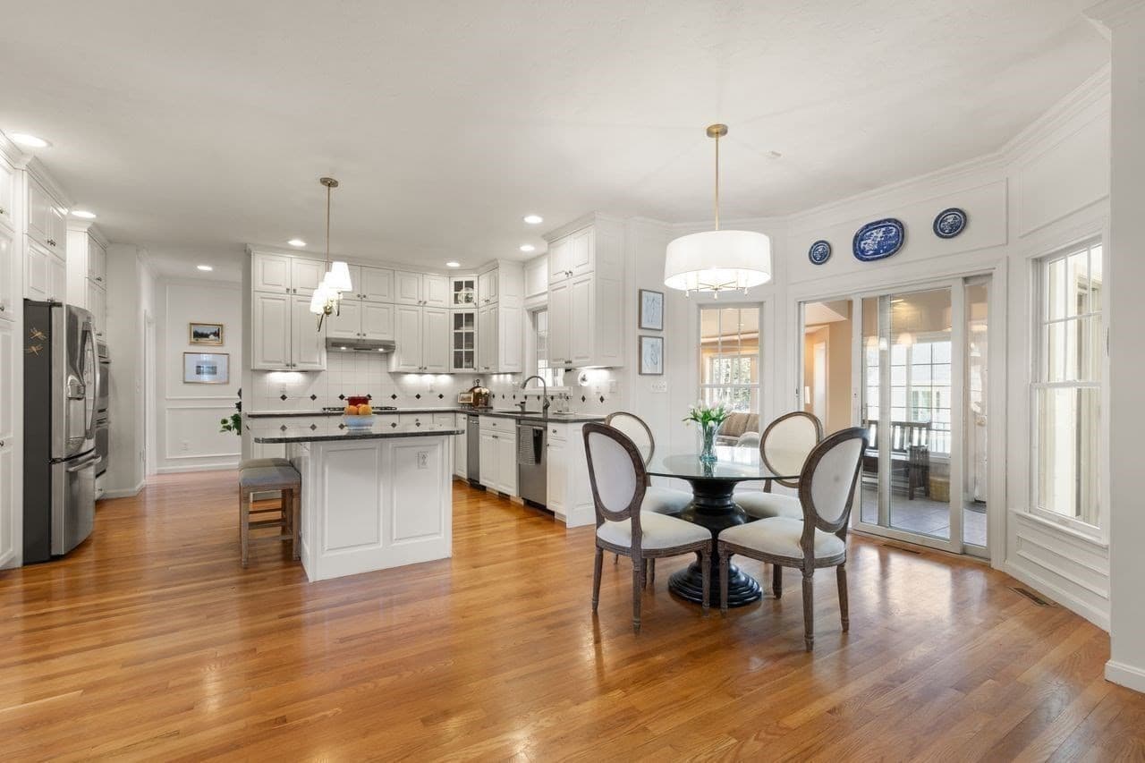 Single Family Residence at 7 Dry Pond Rd, Sharon MA 02067, photo 9 of 42