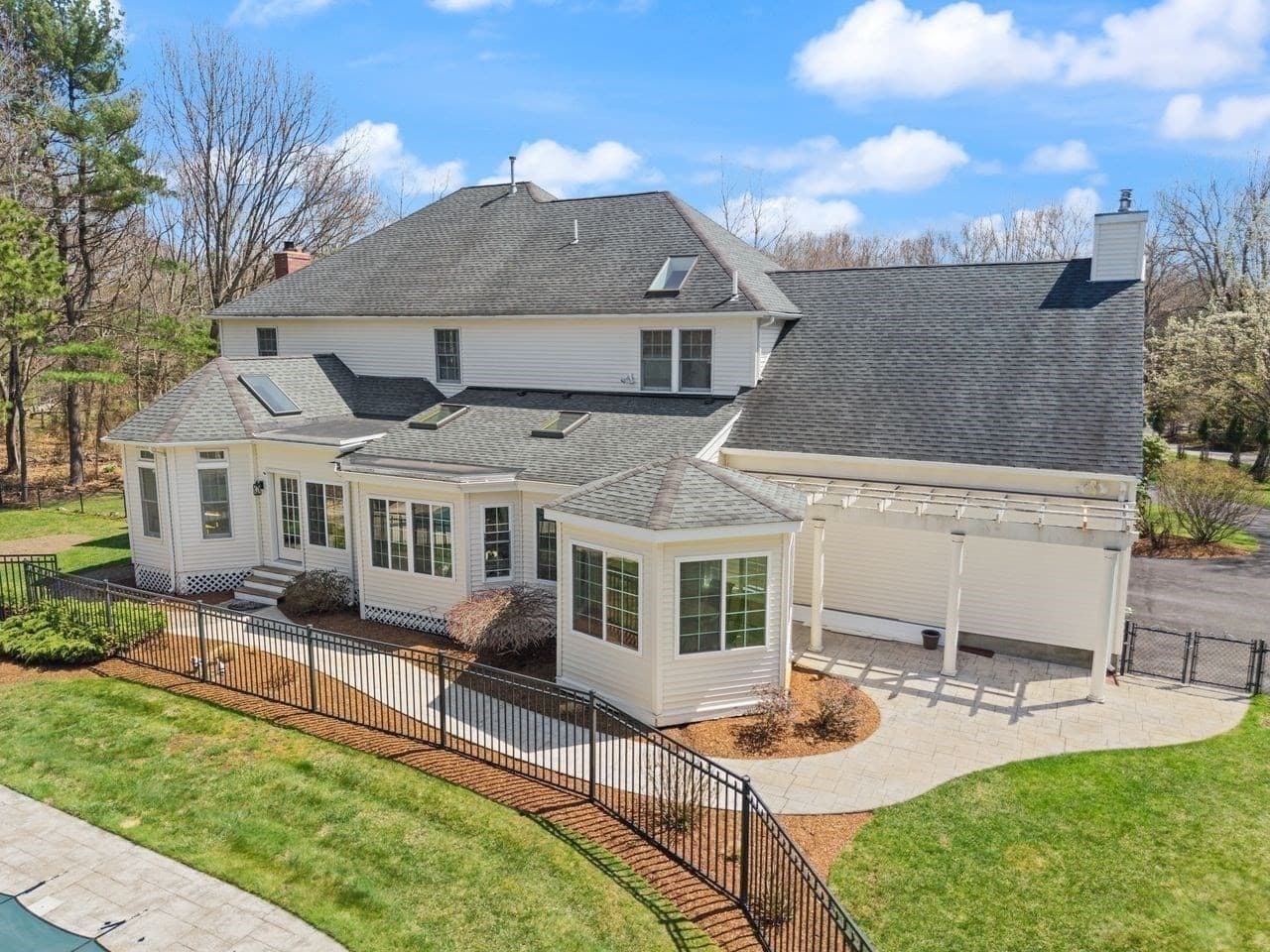 Single Family Residence at 7 Dry Pond Rd, Sharon MA 02067, photo 34 of 42