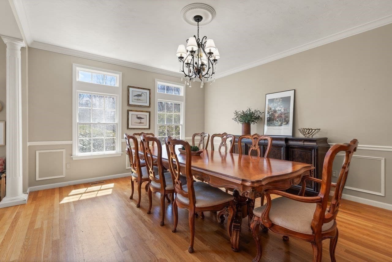 Single Family Residence at 7 Dry Pond Rd, Sharon MA 02067, photo 8 of 42