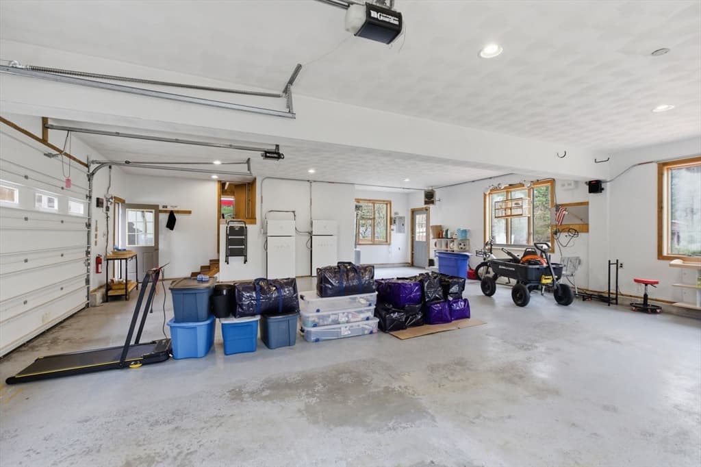 89 Walker St, Seekonk MA 02771 photo 27