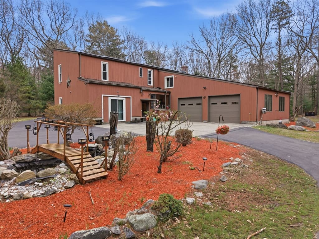 89 Walker St, Seekonk MA 02771 photo 41