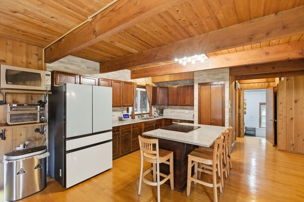 89 Walker St, Seekonk MA 02771 photo 4