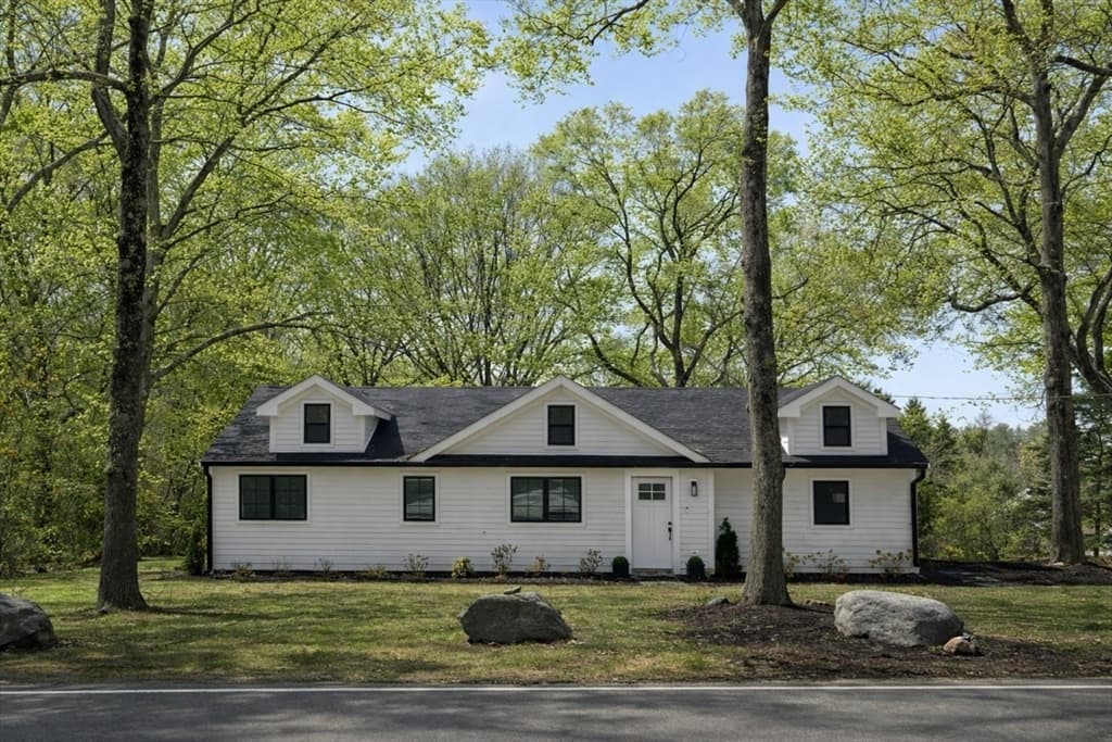 355 Maynard Rd, Sudbury MA 01776
