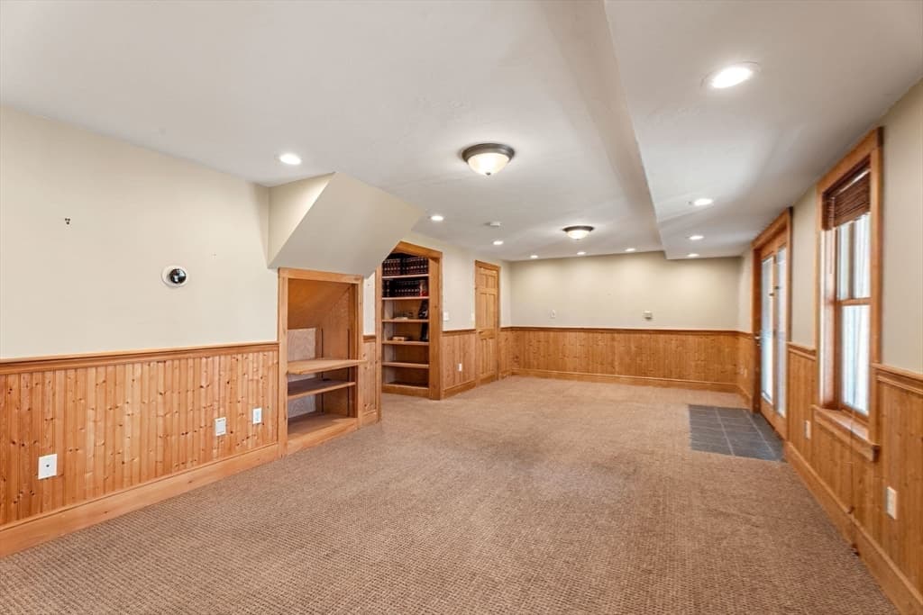 Single Family Residence at 16 Merrimack River Rd, Groveland MA 01834, Groveland, photo 28 of 42