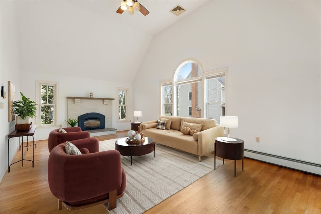 Single Family Residence at 16 Merrimack River Rd, Groveland MA 01834, Groveland, photo 11 of 42