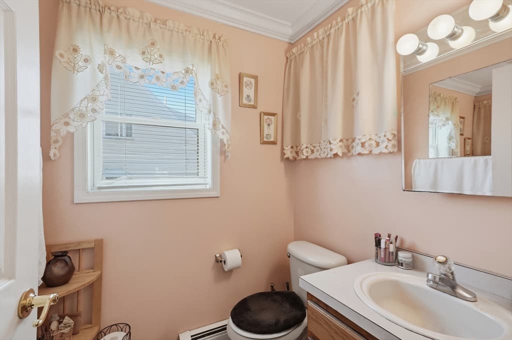 Condex at 82 Edison St # 82, Quincy MA 02169, photo 7 of 20
