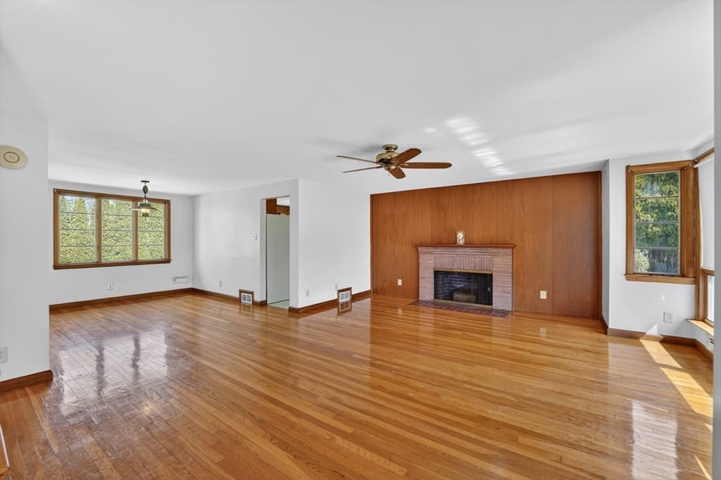 6 Desmond Dr, Nahant MA 01908 photo 9