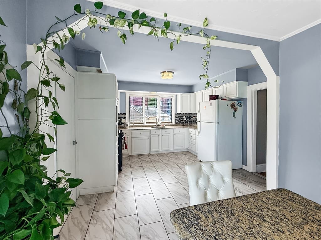 14 Oak Ter, Everett MA 02149 photo 22