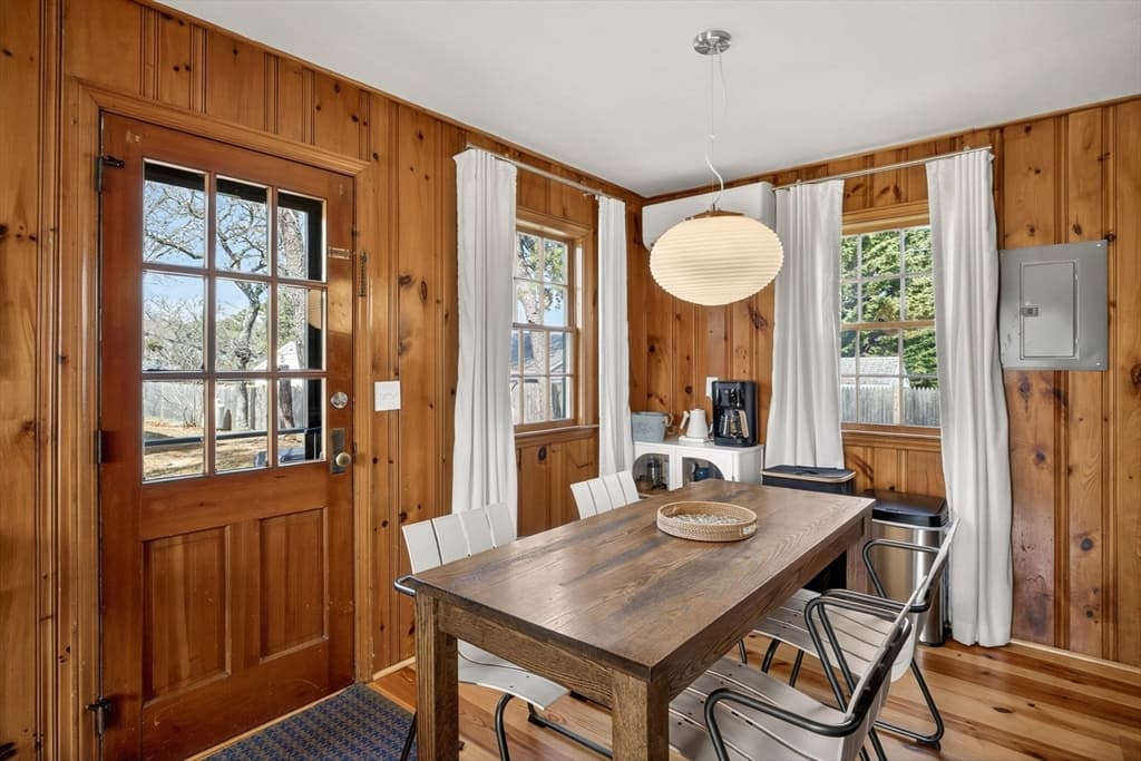 Single Family Residence at 6 Manning Rd, Dennis MA 02638, photo 16 of 42