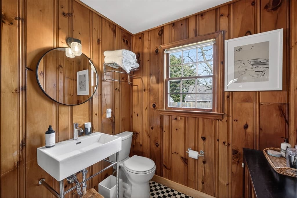 Single Family Residence at 6 Manning Rd, Dennis MA 02638, photo 24 of 42