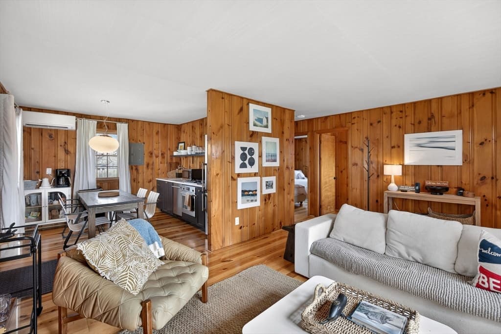 Single Family Residence at 6 Manning Rd, Dennis MA 02638, photo 11 of 42
