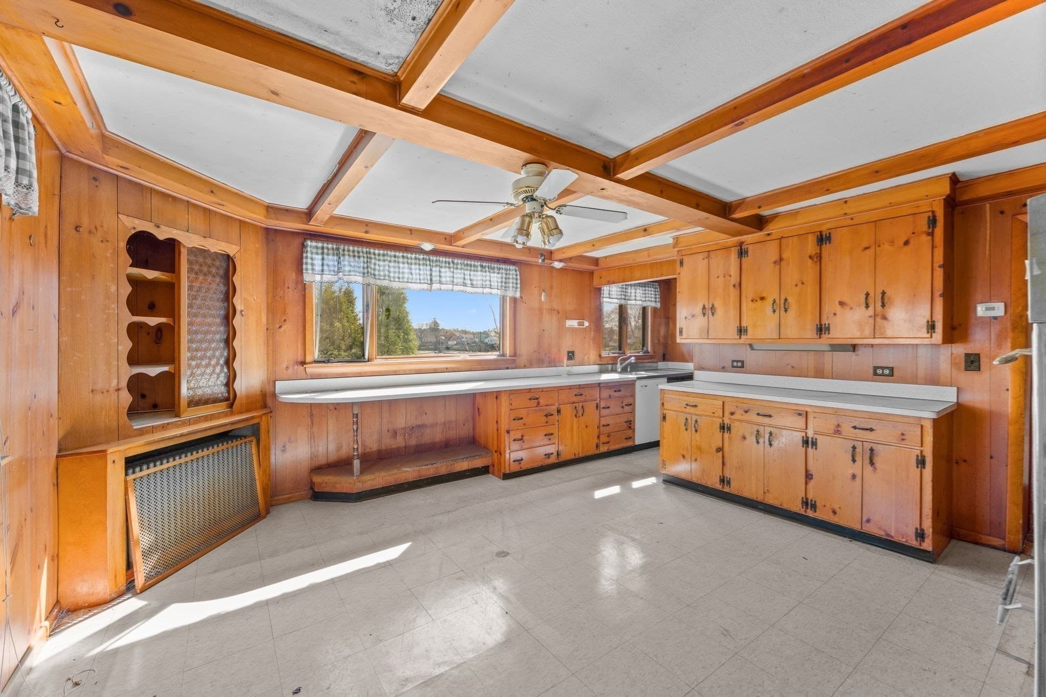 Single Family Residence at 90 Water St, Danvers MA 01923, photo 6 of 42