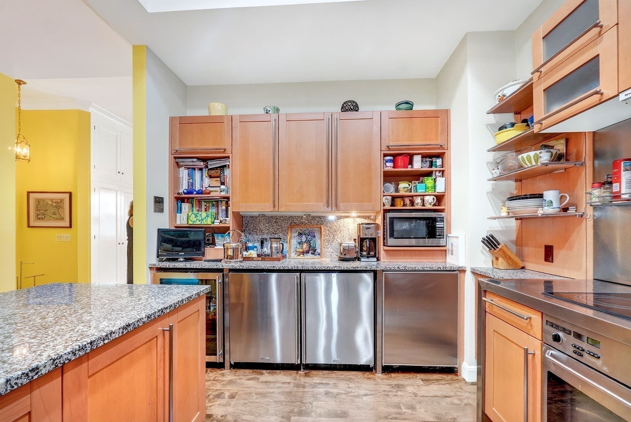 Condominium at 70 Mt Vernon # 3A, Boston MA 02108, photo 13 of 42
