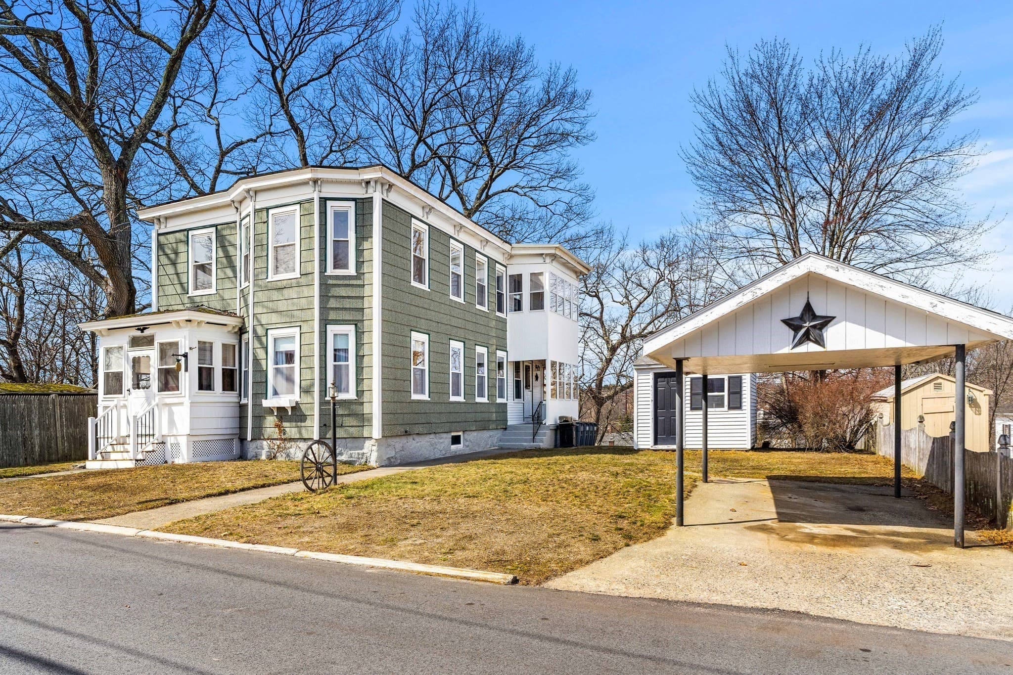 Single Family Residence at 41A Highland Ave, Chelmsford MA 01863, photo 2 of 33