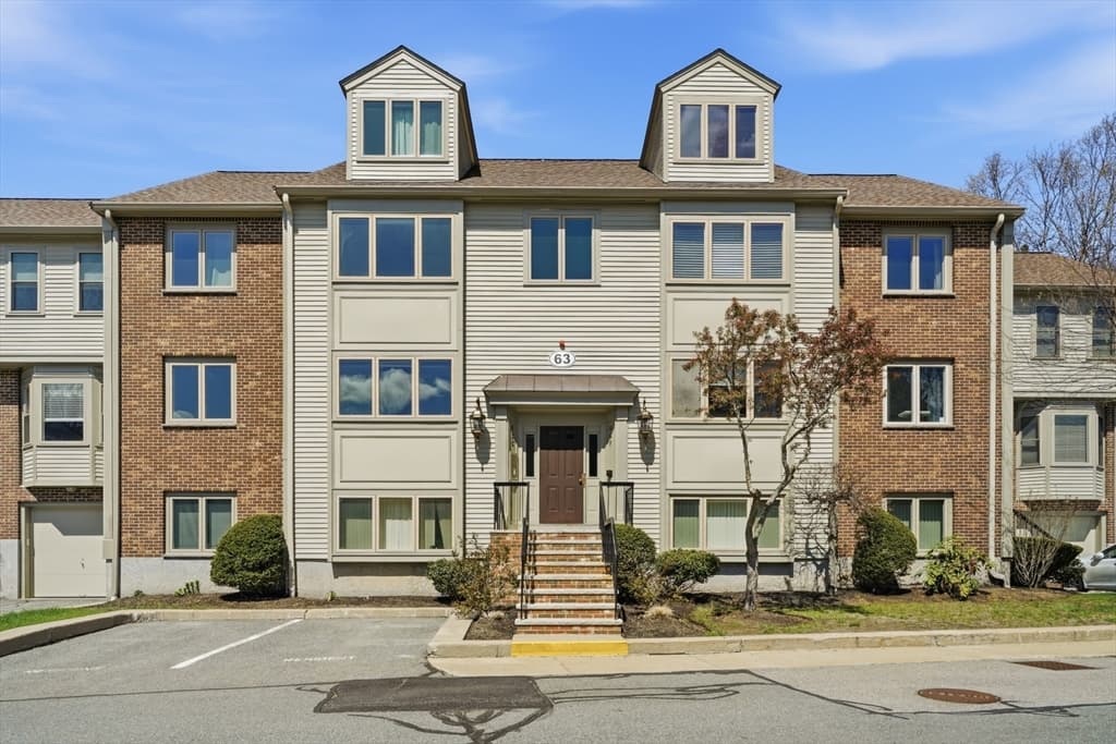 63 Maple St # F, Canton MA 02021