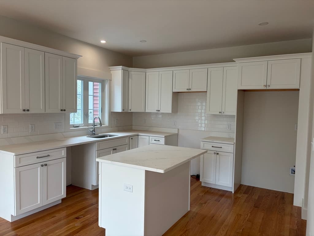76 Valmor Street, Worcester MA 01604 photo 6