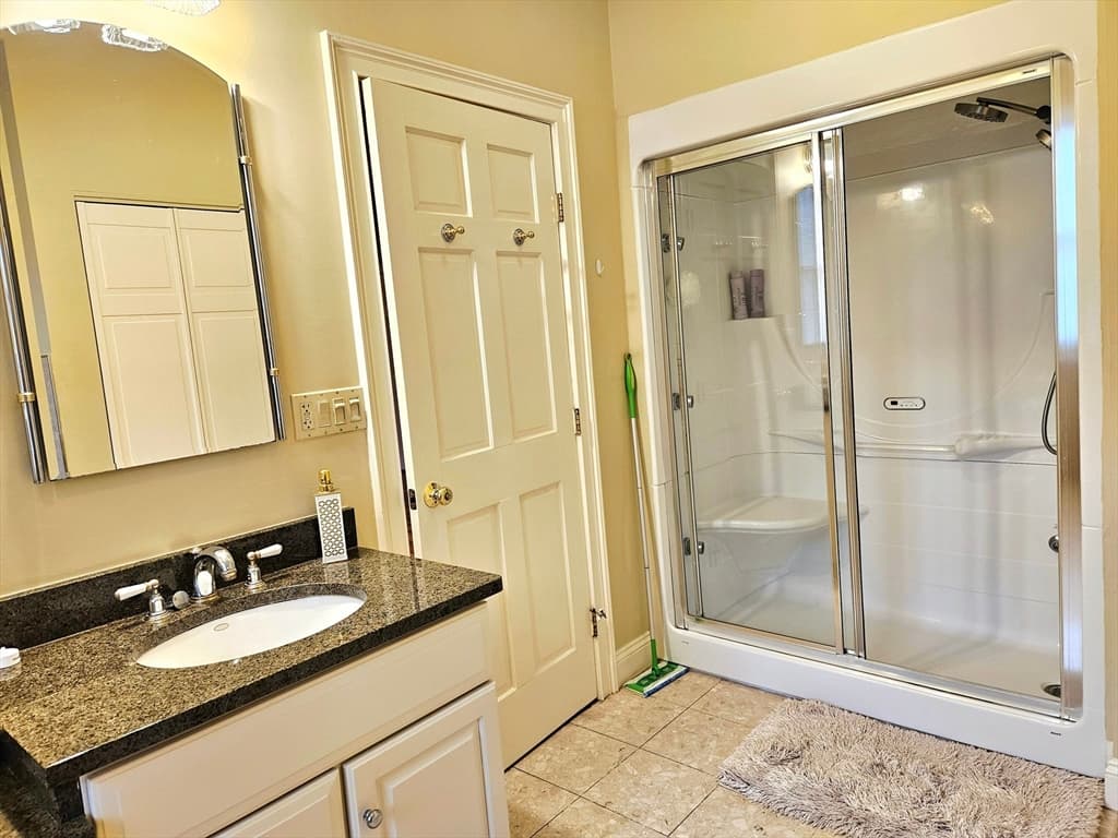 Single Family Residence at 17 Morningside Lane, Lincoln MA 01773, Lincoln, photo 25 of 40