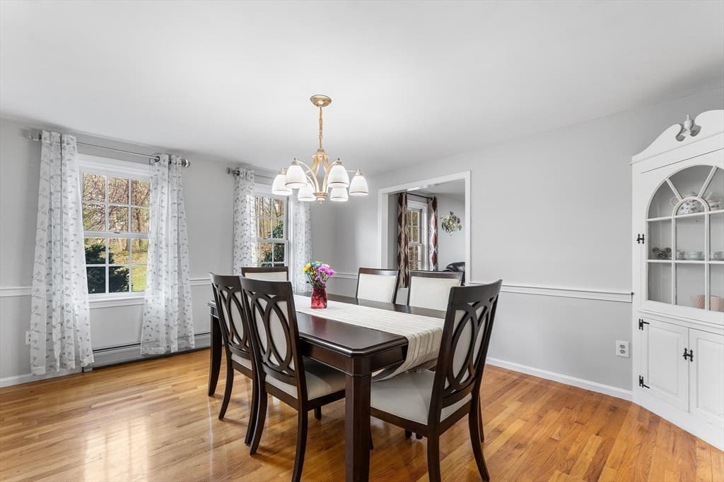 Single Family Residence at 7 Providence Rd, Westford MA 01886, photo 9 of 39