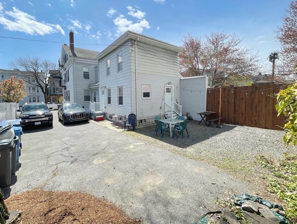Multi Family at 289 Broadway, Cambridge MA 02139, Cambridge, photo 3 of 32