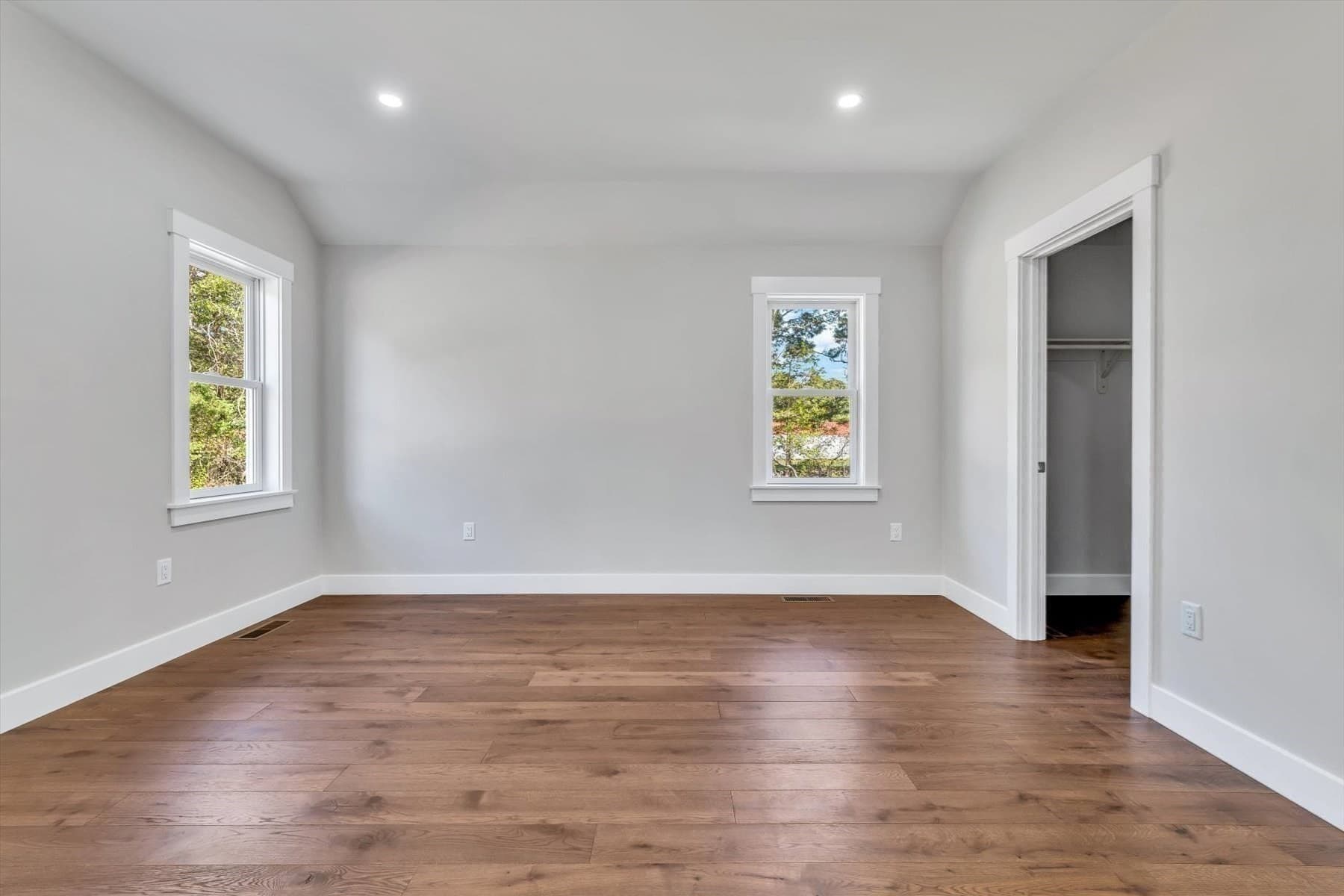 Single Family Residence at 25 Percival Rd, Falmouth MA 02536, photo 13 of 30