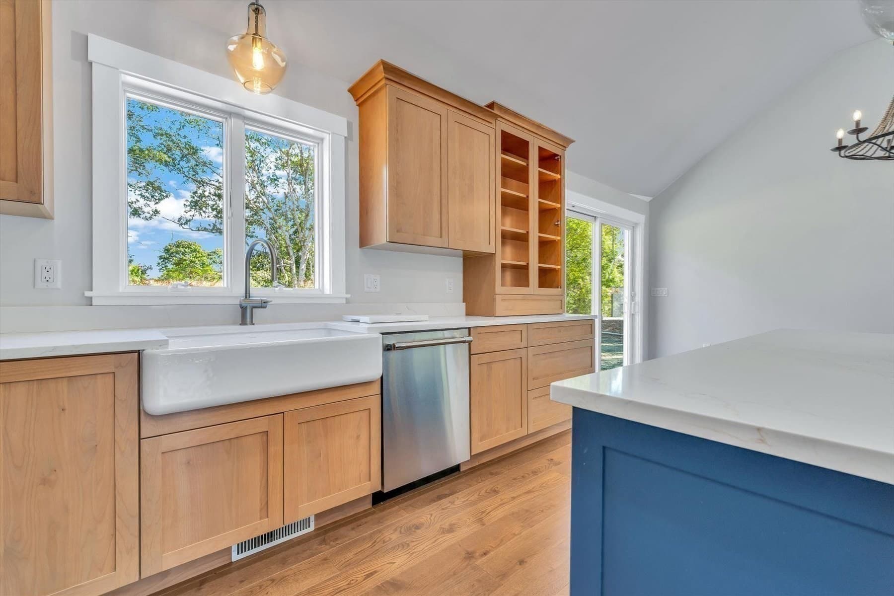 Single Family Residence at 25 Percival Rd, Falmouth MA 02536, photo 12 of 30