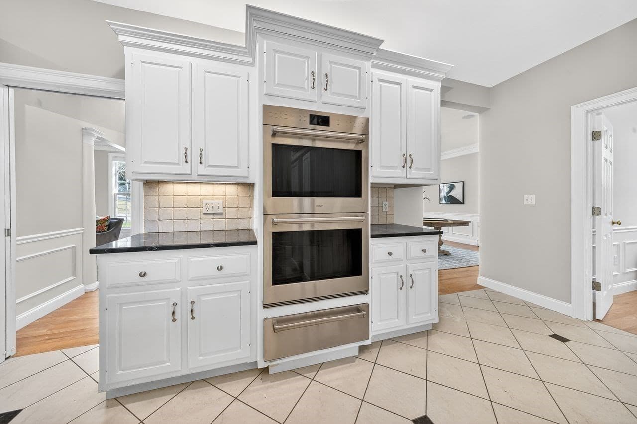Single Family Residence at 792-A Jerusalem Rd, Cohasset MA 02025, photo 13 of 40
