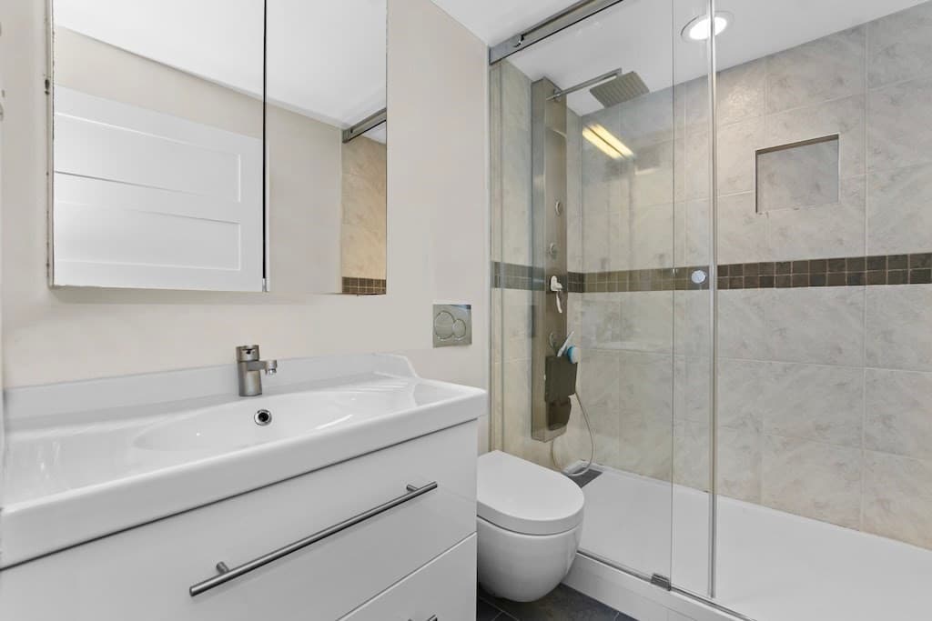 Condominium at 8 Museum Way # 1201, Cambridge MA 02141, Cambridge, photo 13 of 29