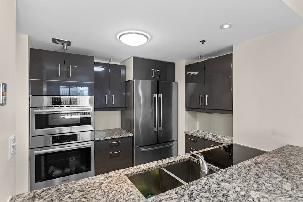 Condominium at 8 Museum Way # 1201, Cambridge MA 02141, Cambridge, photo 5 of 29