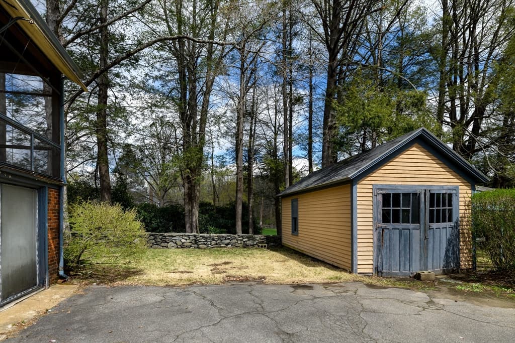 Single Family Residence at 67 Church St, Ware MA 01082, Ware, photo 5 of 27