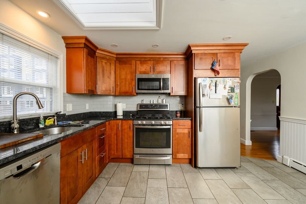 291 Centre St, Quincy MA 02169 photo 14