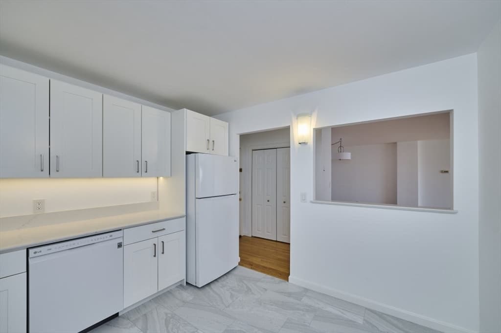 Condominium at 151 Coolidge Ave # 404, Watertown MA 02472, photo 13 of 26